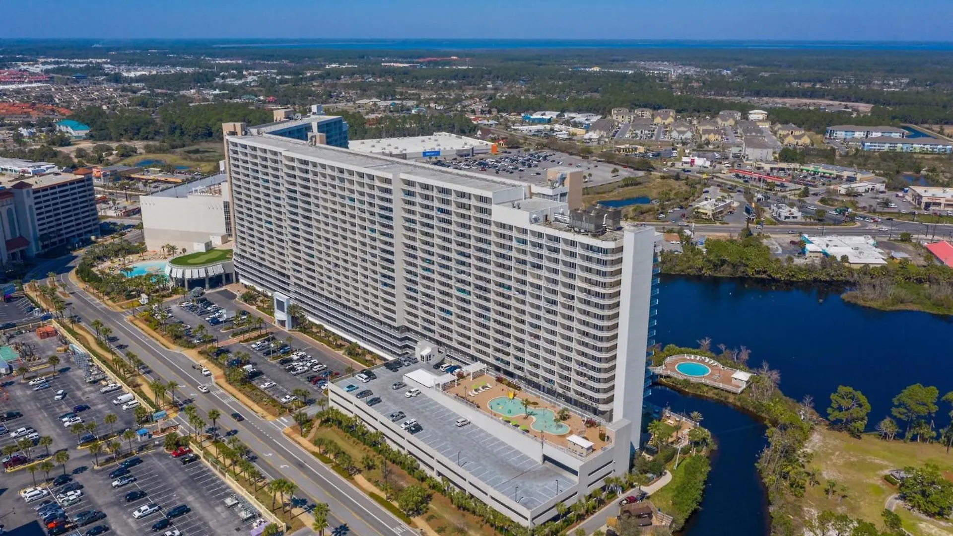 Laketown Wharf 0830 Панама-Сити США